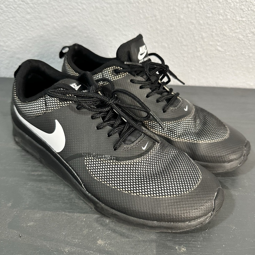 Nike Air Max Thea Black 599409-017 Ladies Sneaker Shoe US Women's 9 EUC